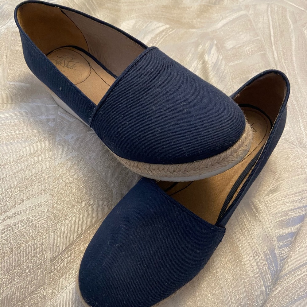 Navy Blue Life Stride shoe